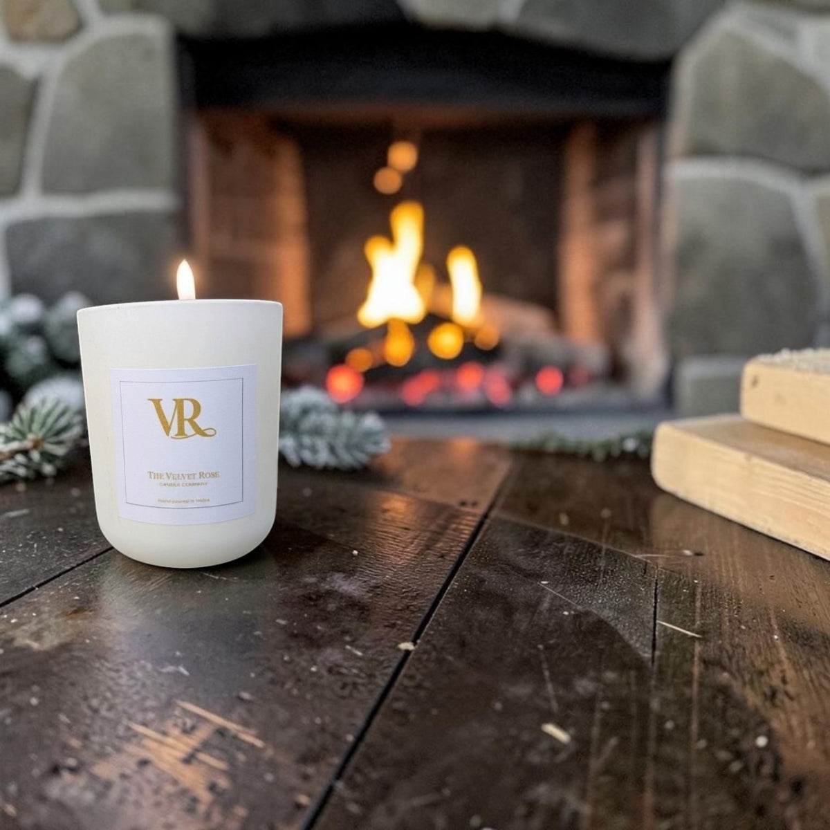COSY FIREPLACE — Warm Woodsmoke & Winter Comfort